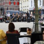 Big Band Budel tijdens reeks marktconcerten