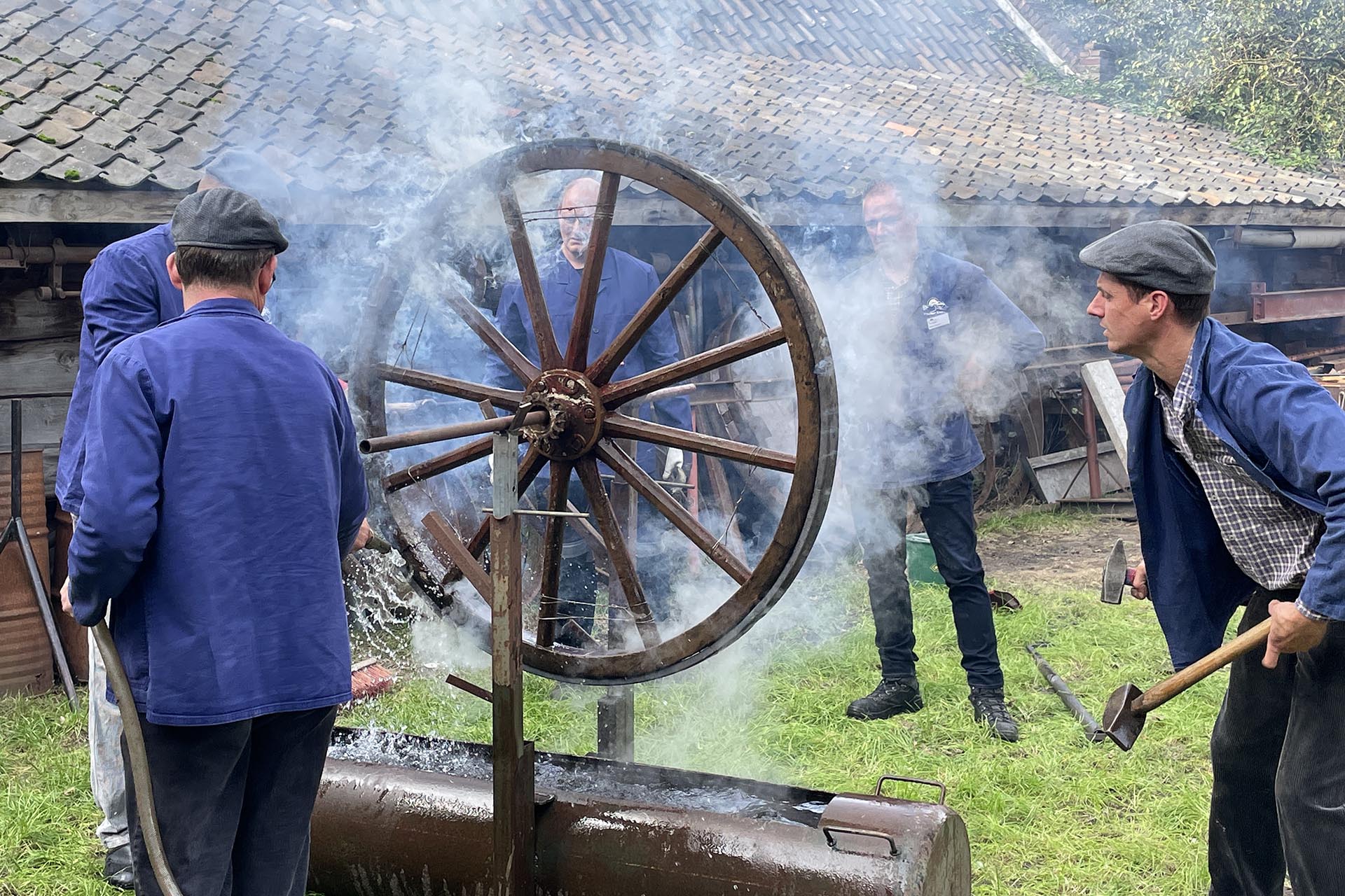 Smeden en motorendag bij Eynderhoof