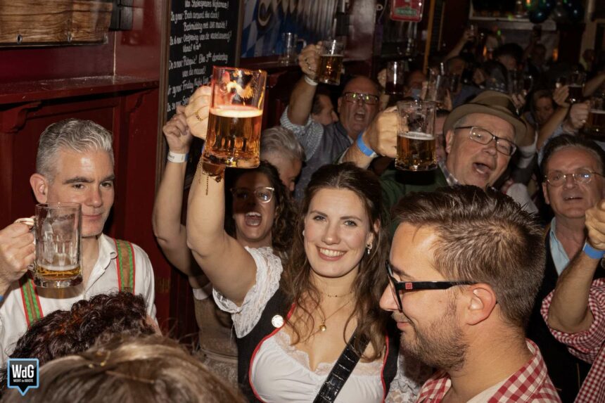 Knoepgezellig Oktoberfest in Weert