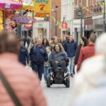 Blije gezichten tijdens de kermis in Weert