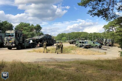 Archieffoto WdG - Militairen oefenen op Weerterheide