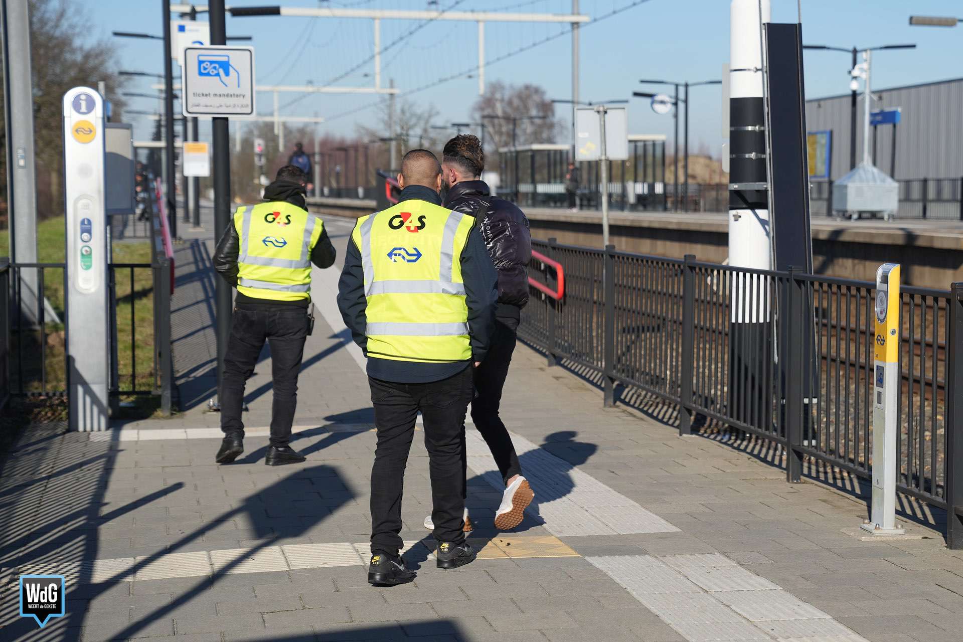 Beveiliging bij NS-station in Maarheeze