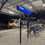 Sprinter op NS-station in Weert