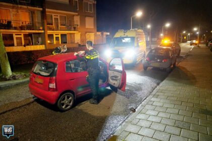 Botsing tegen geparkeerde auto op Victor de Stuersstraat