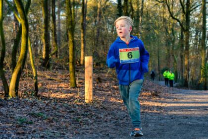 Jeugdcompetitie tijdens HEMA Volksloop