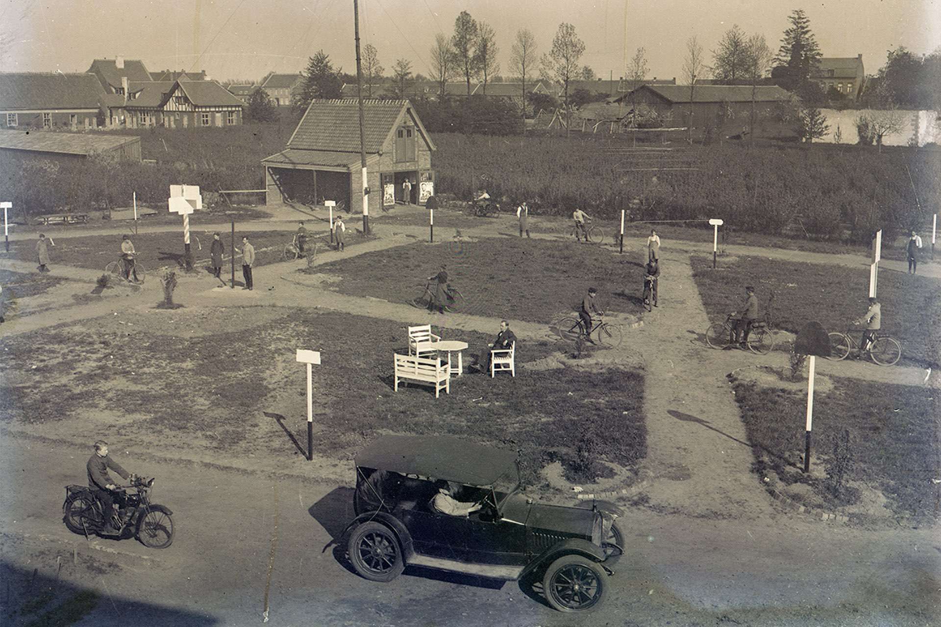 stadswandeling langs scholen en kloosters