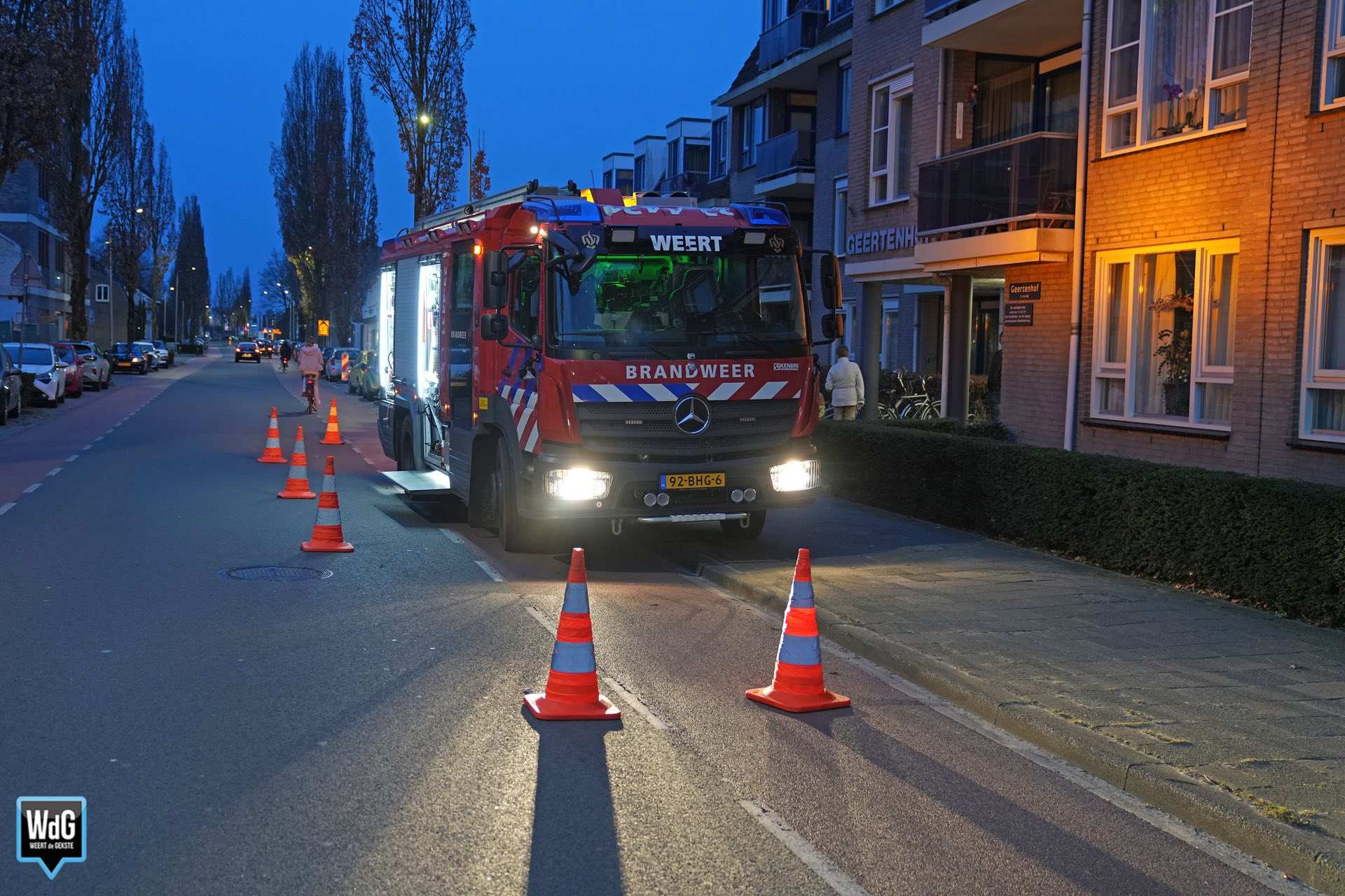 Brandweer ventileert Geertenhof vanwege brandlucht