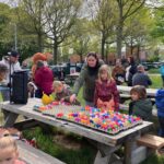 Luuëkerpârk decor voor vrolijke paasactiviteit